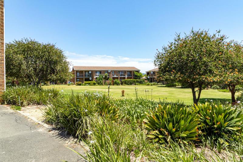 2 Bedroom Property for Sale in Sonstraal Heights Western Cape